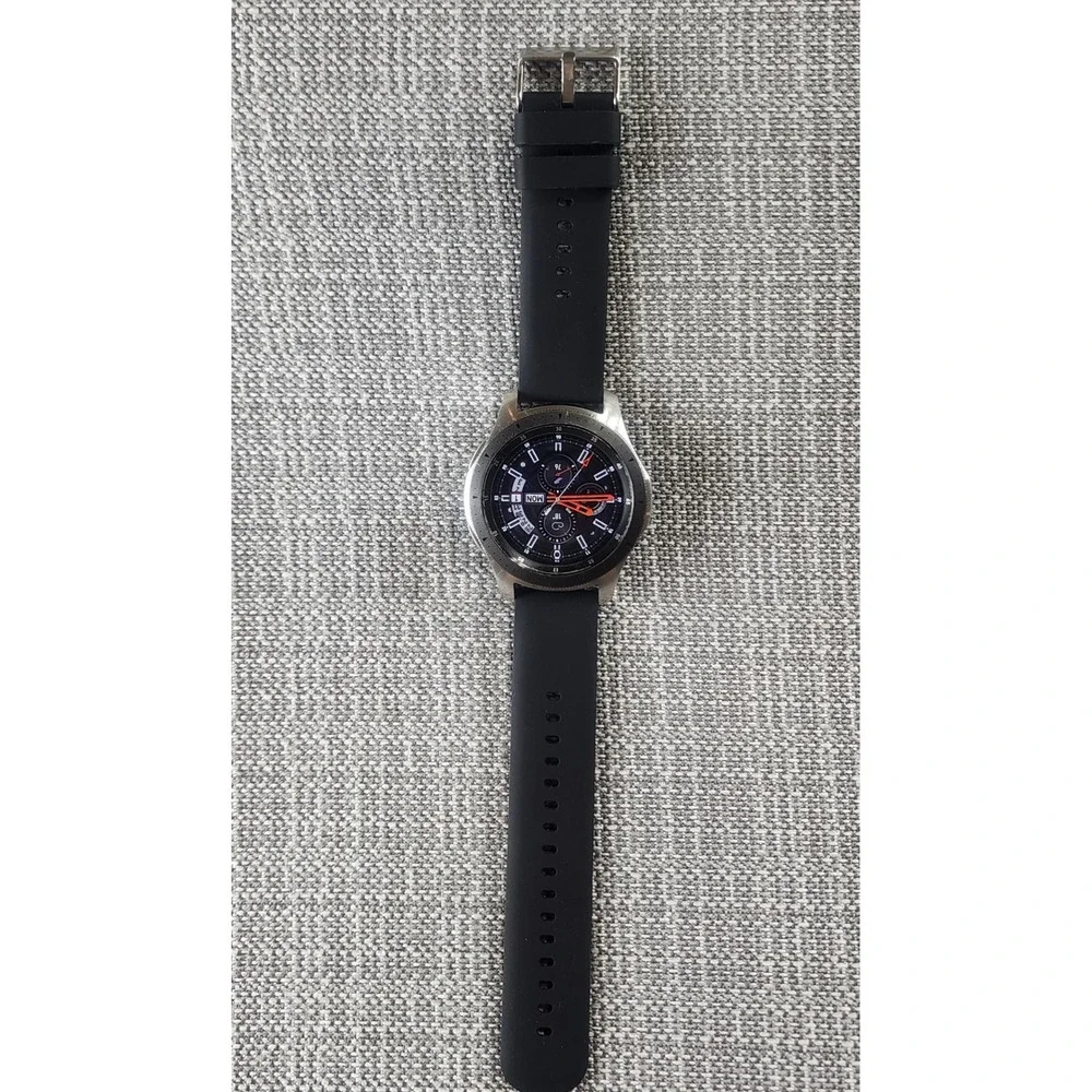Samsung Mens Galaxy Watch 46mm Silver Smartwatch SM-R800 Bluetooth